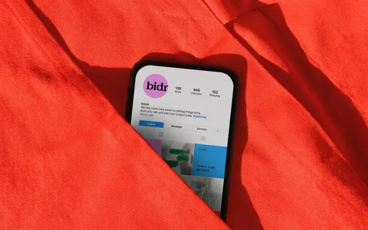 Website vs Instagram for business in Oman - Horizon Path